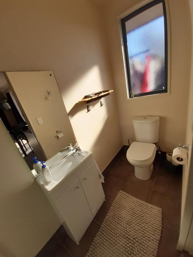 Modern Bnb Unit With Wifi And Breakfast Greymouth Exterior photo